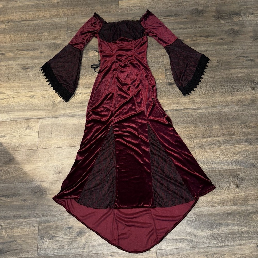California Costume Teens Long Velour Maxi Dress Maroon Lace Witch Gothic Vampire